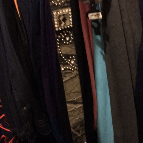 Belt - Picture 3 of 4